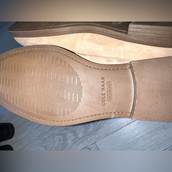 Cole Haan - Womens Suede Penny Loafers. New size 7 - Picture 3 of 5